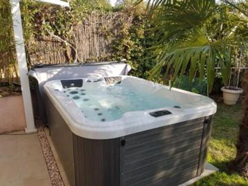 Encore 2 en stock🔥jacuzzi 3personnes🔥Led bluetooth cover i