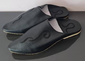 Babouche muiltjes beschikbaar voor biedingen