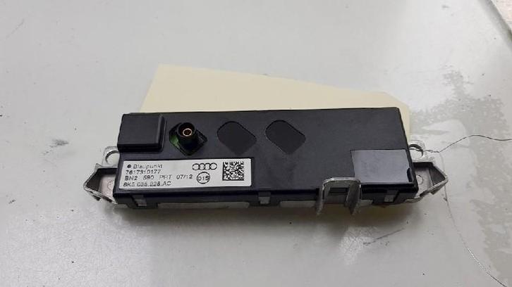 ANTENNE Audi A4 Quattro (B8) (|8K5035225AC|), Autos : Pièces & Accessoires, Électronique & Câbles, Audi, Utilisé
