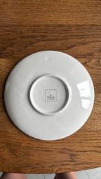 Kommetjes en bordjes van de sia, Uni, Enlèvement, Utilisé, Récipient(s)