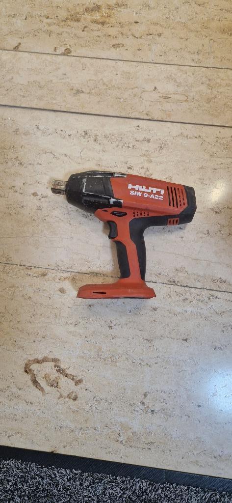 Hilti SIW 9-A22 slagmoersleutel, Doe-het-zelf en Bouw, Gereedschap | Handgereedschap, Zo goed als nieuw, Ophalen of Verzenden