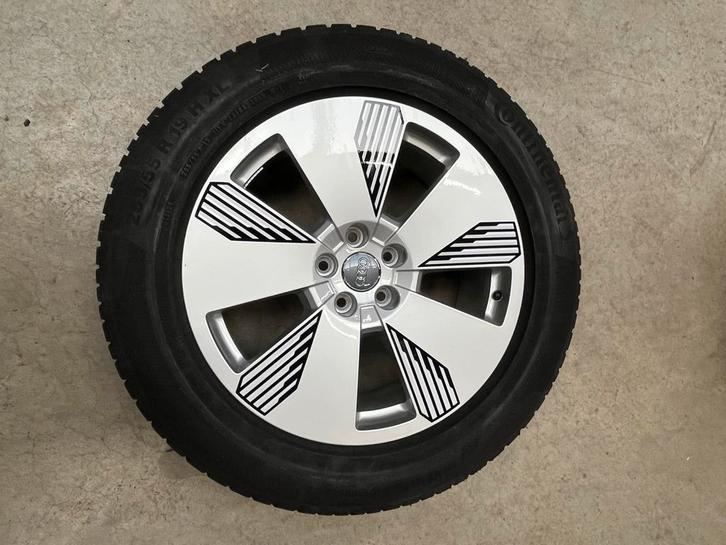 jantes Audi e-tron de 19 pouces avec pneus d'hiver !, Autos : Pièces & Accessoires, Pneus & Jantes, Pneus et Jantes, Pneus hiver