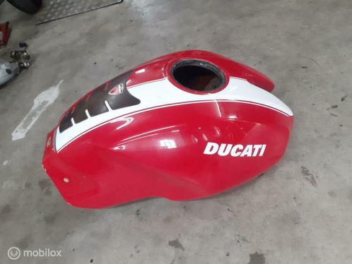 Benzinetank brandstoftank tank Monster S4r 1000 S4 620 900ie, Motoren, Onderdelen | Ducati, Gebruikt, Ophalen of Verzenden