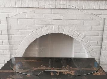Gebogen vonkenscherm glas met handvat, Ophalen