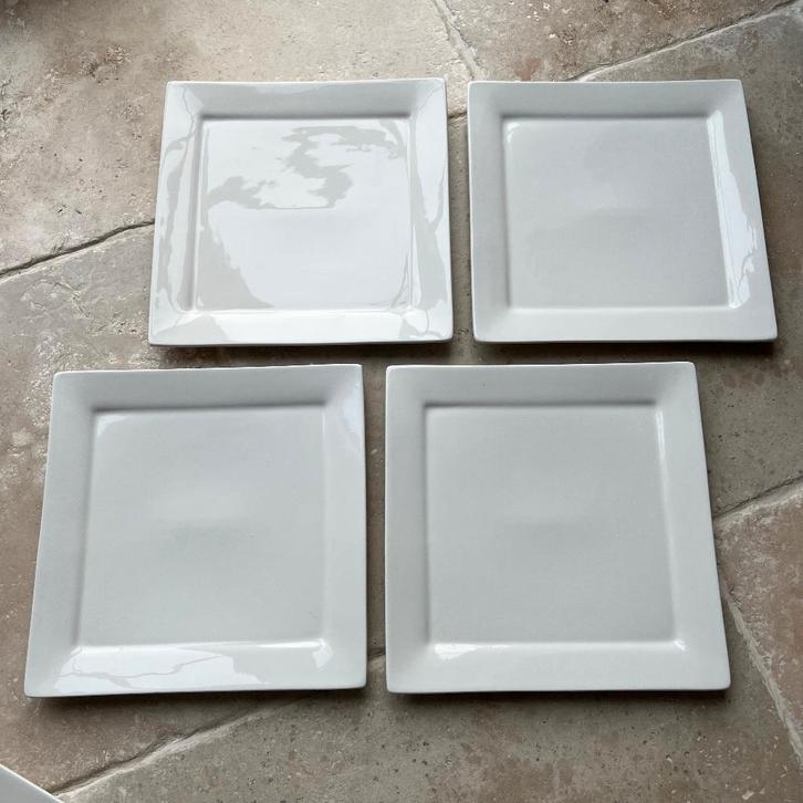 Set porseleinen borden, Huis en Inrichting, Keuken | Servies, Gebruikt, Porselein, Ophalen