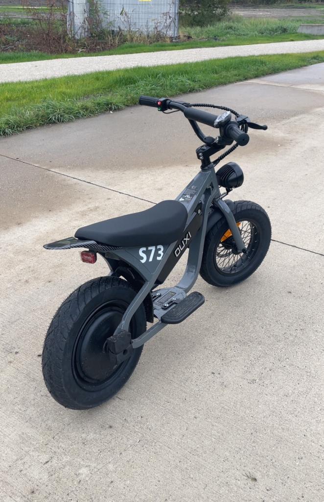 Ouxi s73, Fietsen en Brommers, Minibikes, Midibikes en Pitbikes, Zo goed als nieuw, Ophalen of Verzenden