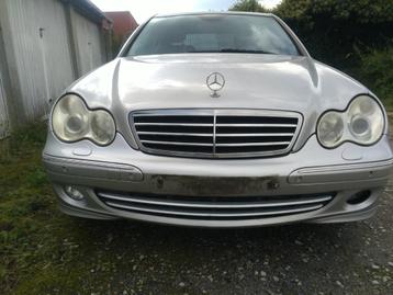 Pièce Mercedes classe C w203, Enlèvement, Mercedes-Benz