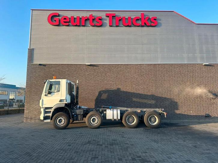 DAF CF 530 8X4 CHASSIS CAB SCHADE/UNFALL/DAMAGE (bj 2022), Auto's, Vrachtwagens, Te koop, DAF, Diesel, Euro 6, Automaat, Wit, Achterwielaandrijving