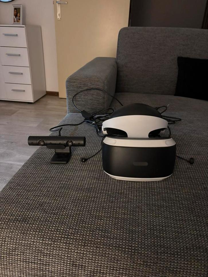 Sony PlayStation VR headset + camera – Zonder processor unit, Games en Spelcomputers, Virtual Reality, Zo goed als nieuw, Sony PlayStation