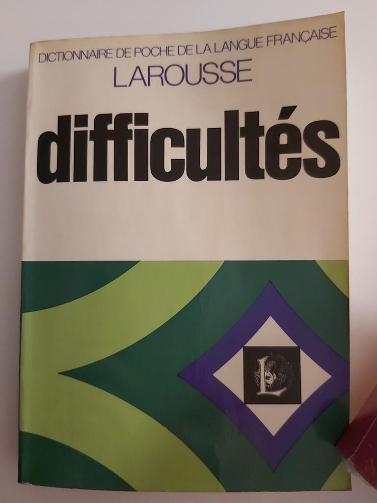 Larousse difficultés, Enlèvement ou Envoi, Utilisé, Français