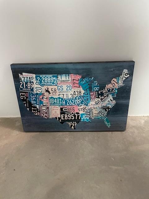 Decoratief wandpaneel – USA kaart met nummerplaten, Huis en Inrichting, Woonaccessoires | Wanddecoraties, Zo goed als nieuw, Ophalen