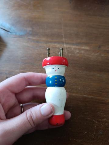 Vintage knitting doll/ brijpop beschikbaar voor biedingen
