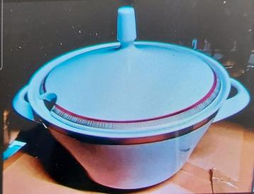 Soupière porcelaine blanche petit liseré rouge, Enlèvement ou Envoi, Comme neuf