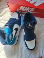 Nike air Jordan 1 "Unc blue" retro high, Ophalen of Verzenden, Zo goed als nieuw