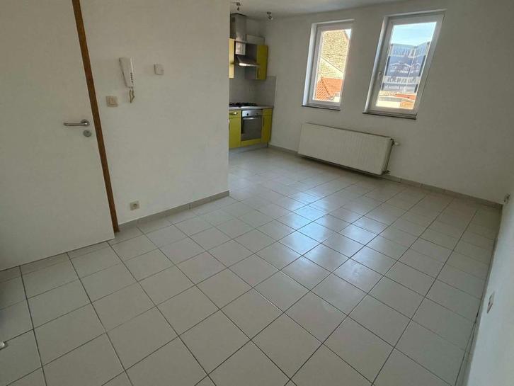 Appartement 1 chambre à louer Courcelles, Immo, Appartements & Studios à louer, Charleroi, 35 à 50 m²