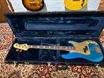 Squier 40th Anniversary P-Bass met Vintage Fender pickups, Enlèvement