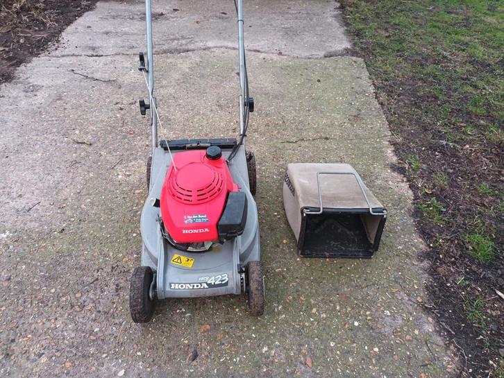 Grasmaaier honda, Tuin en Terras, Grasmaaiers, Zo goed als nieuw, Benzine-grasmaaier, 40 t/m 49 cm, Cirkelmaaier, Opvangzak, Versnellingen