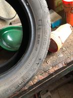 Nagelnieuwe banden, Enlèvement, Comme neuf