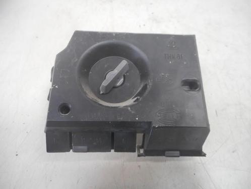 FITTING LAMPHOUDER Audi 100 Avant Quattro (C4), Auto-onderdelen, Verlichting, Audi, Gebruikt