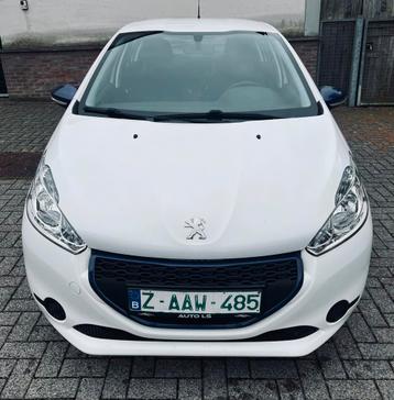 PEUGEOT 208 ESSENCE 2015 96.000KM