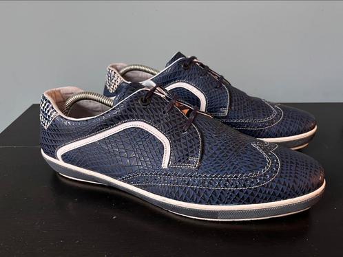 Floris van Bommel sneakers maat 10 / 44, Kleding | Heren, Schoenen, Zo goed als nieuw, Sneakers, Blauw, Ophalen of Verzenden