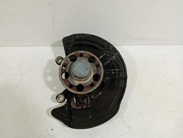 WIELNAAF LINKS VOOR Mercedes-Benz CLA (117.3) (A2463320100) beschikbaar voor biedingen