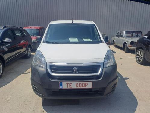 REEDS GEKEURD Partner lichte vracht 3zit 1.6 hdi 2017,107000, Auto's, Peugeot, Bedrijf, Te koop, Partner, ABS, Airbags, Airconditioning