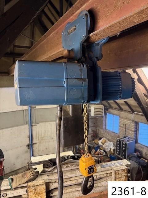 1300. Kettingtakel / Kraanbaan / Takel / Bovenloopkraan, Doe-het-zelf en Bouw, Lieren en Takels, Gebruikt, Elektrisch, Ophalen