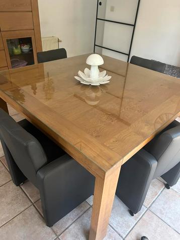Grande table carrée 1,40 m, Enlèvement, Comme neuf