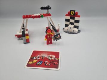 Lego Racers 40194 Finish Line & Podium beschikbaar voor biedingen