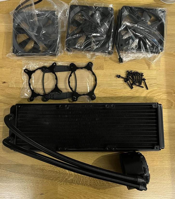 NZXT Z73 360 mm | Hoogwaardige AIO met LCD, Computers en Software, Computerkoelers, Gebruikt, Waterkoeling, Ophalen