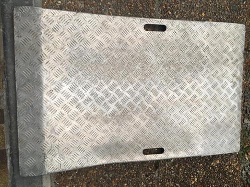 oprijplaat 50€! alu 110cm x 65cm, Doe-het-zelf en Bouw, Platen en Panelen, Zo goed als nieuw, Overige materialen, Minder dan 20 mm