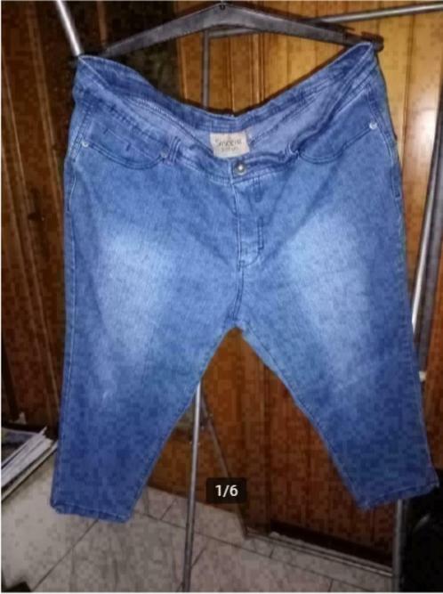 6 jeansbroeken 48 blauwe en grijze van 3/4 tot lang 5€/stuk, Kleding | Dames, Spijkerbroeken en Jeans, Gedragen, Ophalen of Verzenden