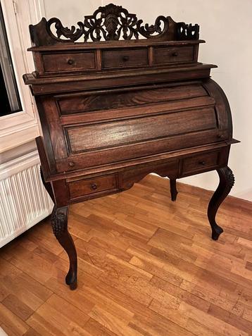 antieke baroke bureau beschikbaar voor biedingen