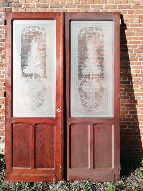 235,5hx161br Dubbele deur met bijzonder mooi geetst glas, Antiquités & Art, Antiquités | Autres Antiquités, Enlèvement