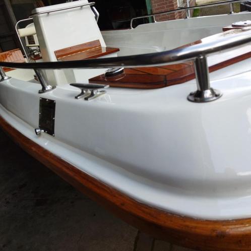 Dell Quay, English Boston Whaler, Watersport en Boten, Vis- en Consoleboten, Zo goed als nieuw, 50 tot 70 pk, 3 tot 6 meter, Benzine