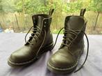 dr. martens khaki 38 & palladium waterproof black 39, Dr. Martens, Enlèvement ou Envoi, Comme neuf, Autres types