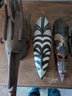 Afrikaanse maskers 5 euro/stuk, Ophalen