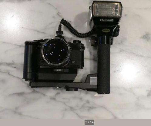 Olympus OM2+winder1+flash 310+bounce grip+135mm/2.8, Verzamelen, Foto-apparatuur en Filmapparatuur, Fototoestel, 1980 tot heden