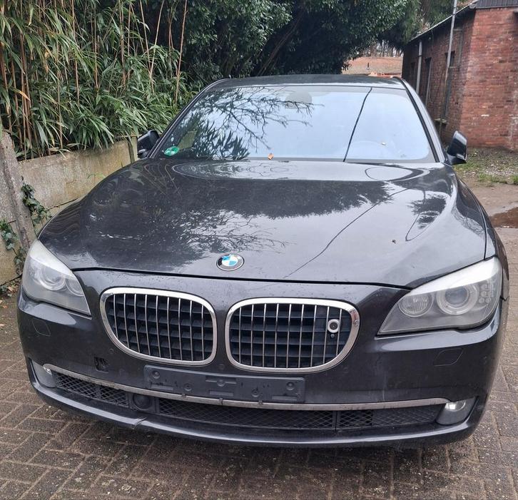 Bmw 750i benzin 408pk 2009 24000d.km 3999€, Auto's, BMW, Bedrijf, Benzine, Ophalen