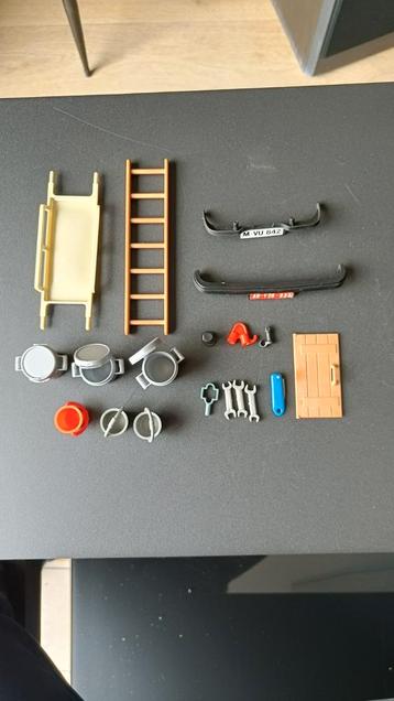 Playmobil system accessoires  beschikbaar voor biedingen