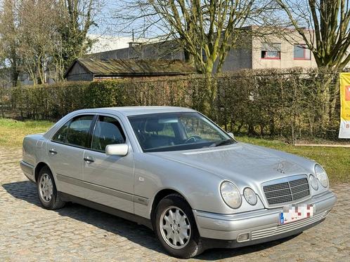 Mercedes E 200 Benzine automat, Auto's, Mercedes-Benz, Particulier, 200-Serie, ABS, Airbags, Airconditioning, Alarm, Boordcomputer