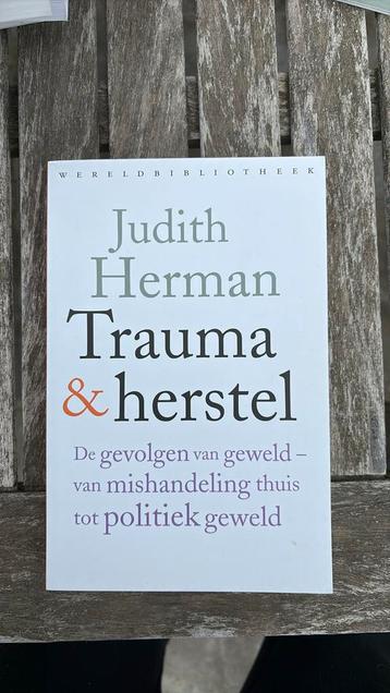 Judith Lewis Herman - Trauma en herstel beschikbaar voor biedingen