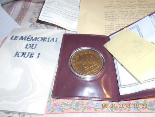 le débarquement sur omaha beach et une médaille, Livres, Guerre & Militaire, Neuf, Général, Deuxième Guerre mondiale, Enlèvement ou Envoi