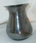 Vase usagé en métal argenté, hauteur 8 cm, Autres matériaux, Utilisé, Moins de 50 cm, Autres couleurs