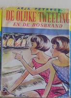 VINTAGE BOEK / De Olijke Tweeling (1970), Boeken, Kinderboeken | Jeugd | 10 tot 12 jaar, Gelezen, Ophalen of Verzenden
