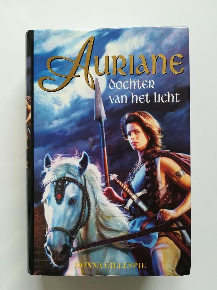 Auriane: Dochter van het licht (Donna Gillespie), Livres, Fantastique, Comme neuf, Enlèvement ou Envoi
