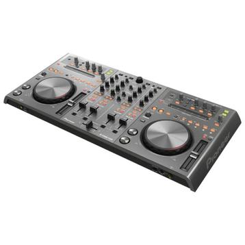 Mixeur PIONEER DDJ T1 - logiciel TRAKTOR PRO3 disponible aux enchères