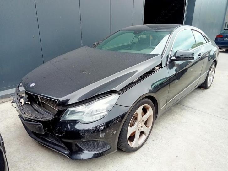MERCEDES E220CDI COUPE ACCIDENTE / SCHADEWAGEN, Auto's, Mercedes-Benz, Bedrijf, Te koop, E-Klasse, ABS, Airbags, Airconditioning