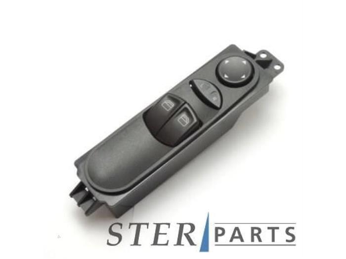 Elektrisch Raam Schakelaar van een Mercedes Vito, Auto-onderdelen, Dashboard en Schakelaars, Mercedes-Benz, Nieuw, 12 maanden garantie